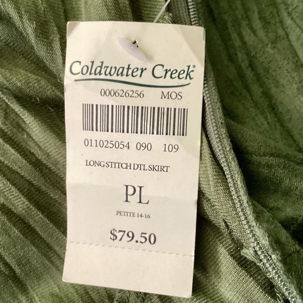 NWT! $80 Green Suede Like Soft Crinkle Skirt Coldwater Creek PL - Picture 3 of 5